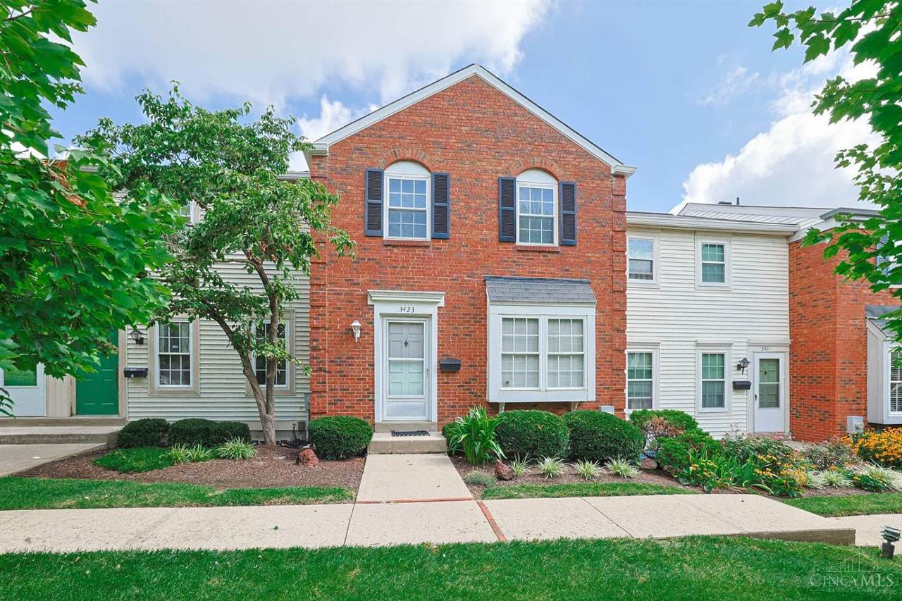 3423 Sunbury Lane - Photo 1