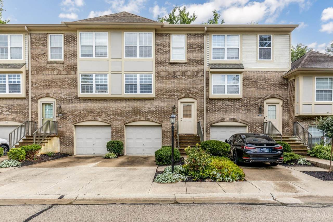 2452 Doeview Court - Photo 1
