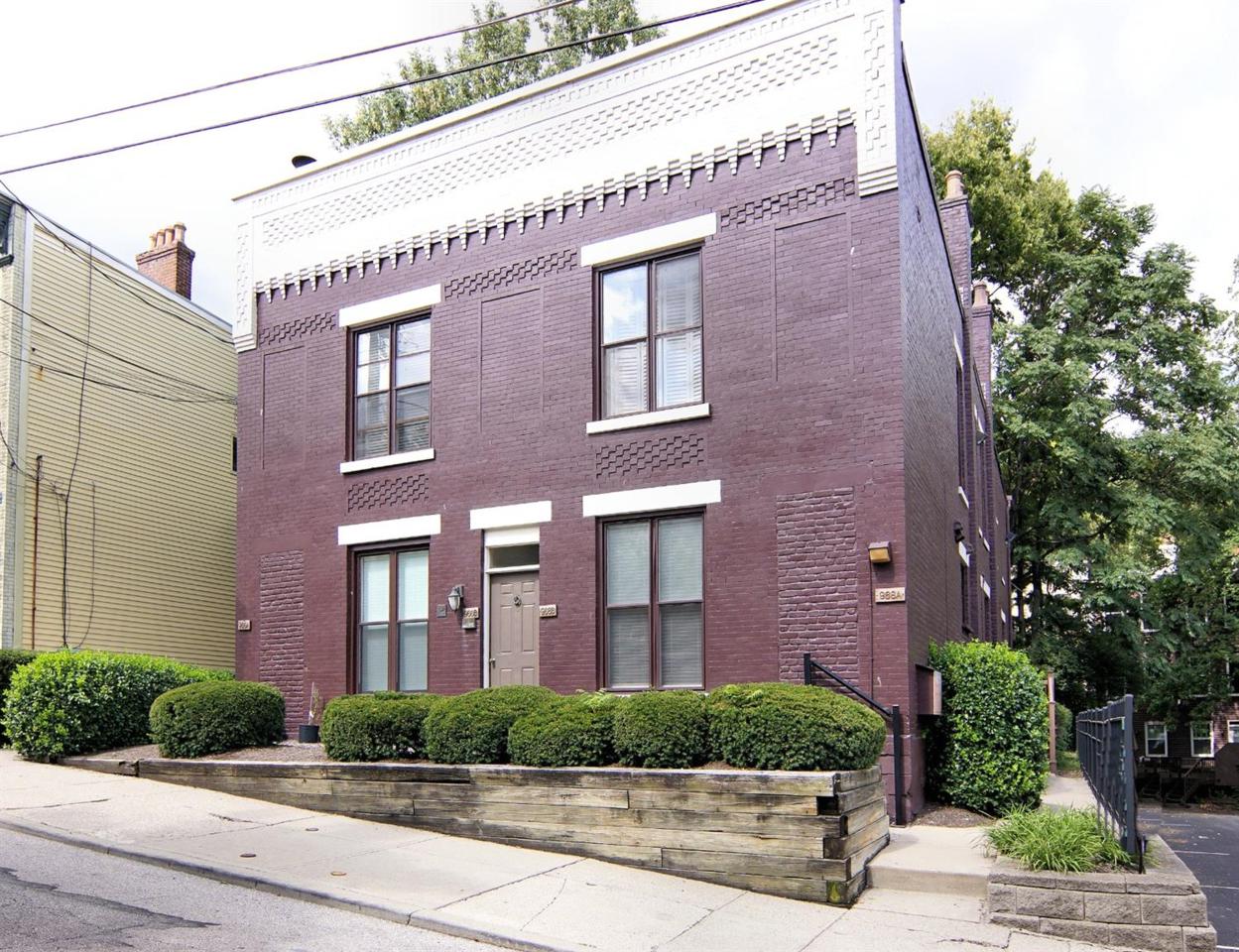 968 Paradrome Street - Photo 1