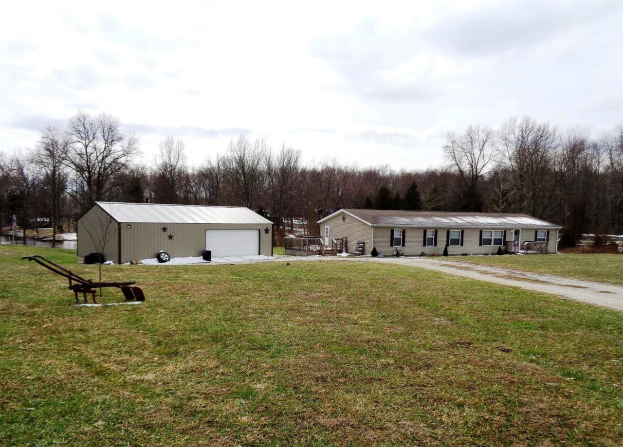 9464 Bradford Road - Photo 1