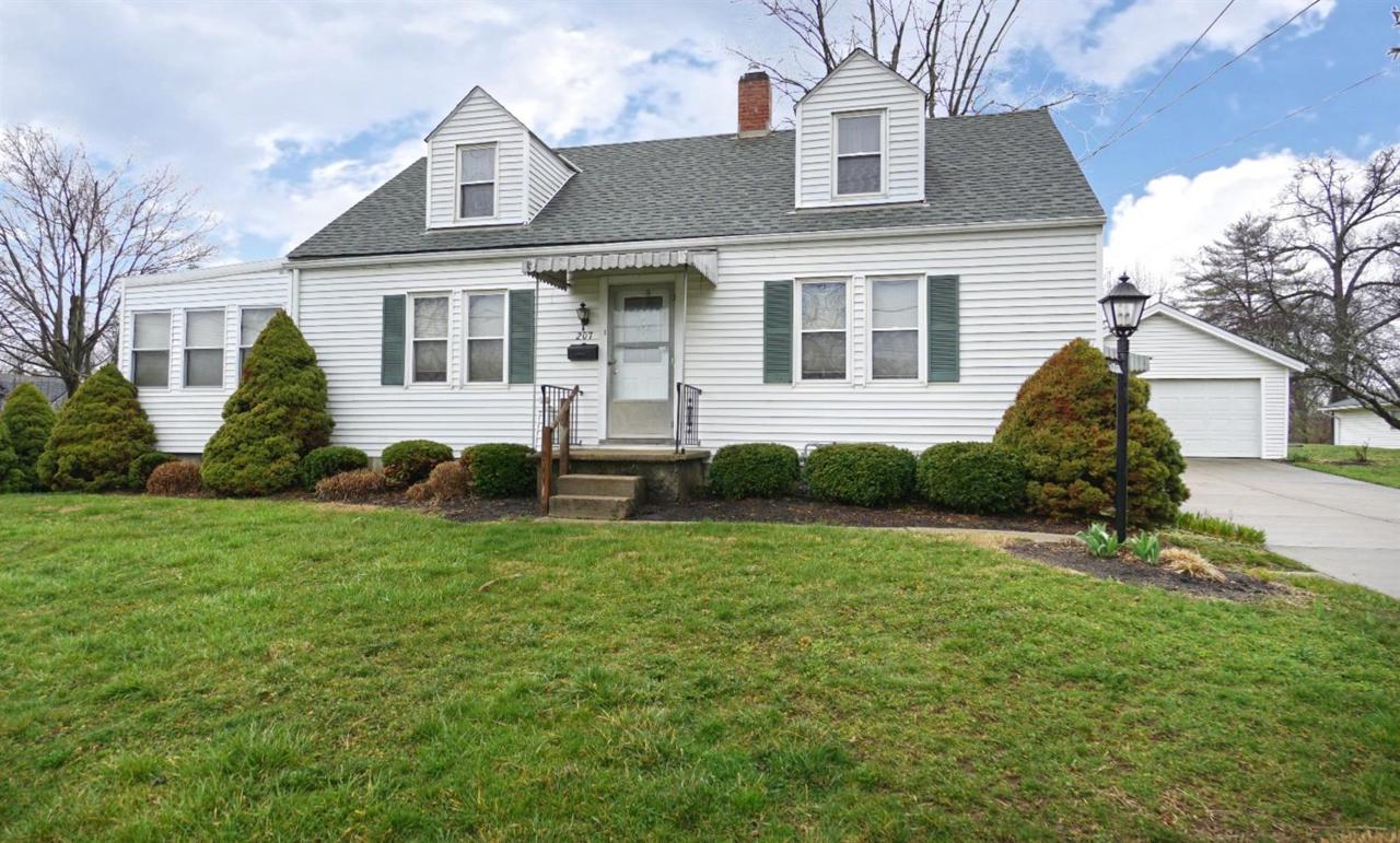 207 Frank Street - Photo 1