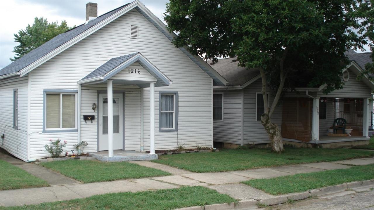 1216 Ross Avenue - Photo 1