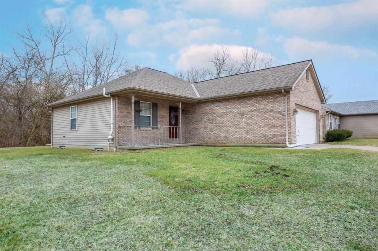 7228 Shady Hollow Lane - Photo 1