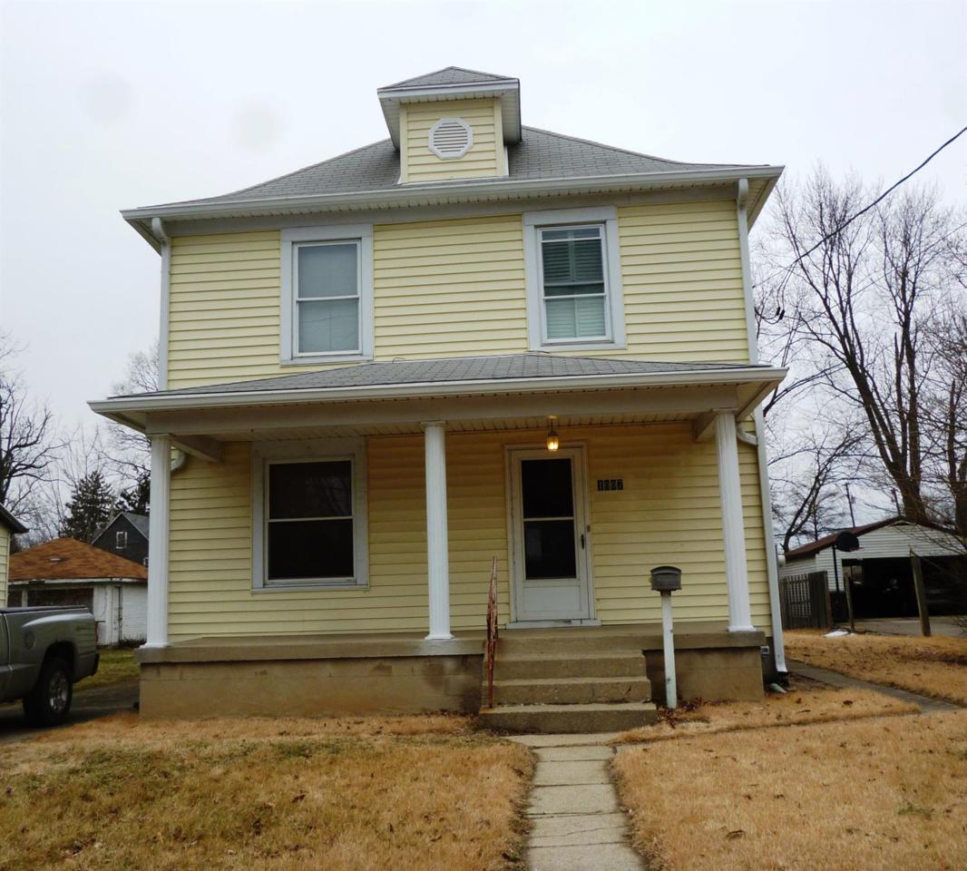 1007 Bellaire Avenue - Photo 1