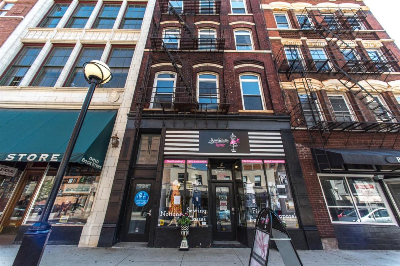 724 Main Street - Photo 1