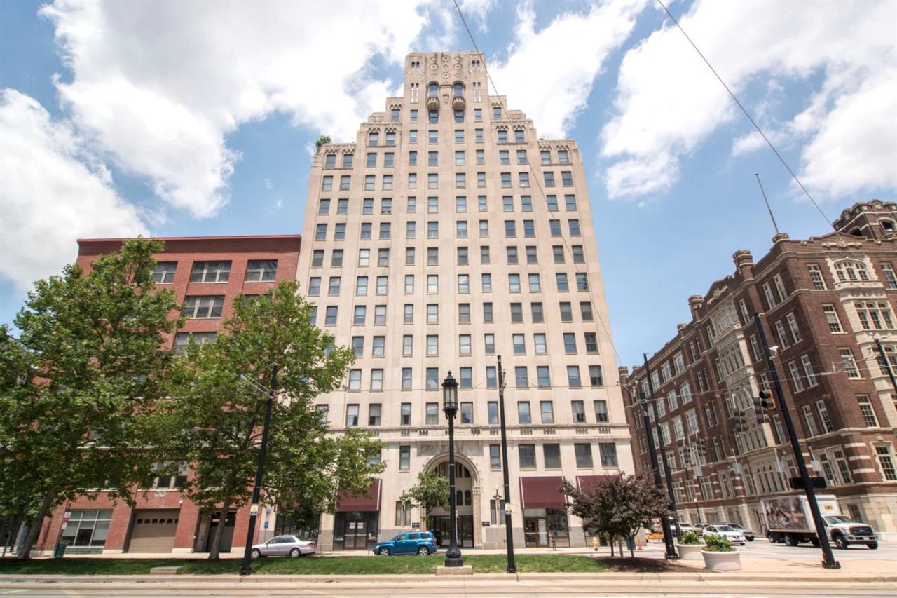 30 Central Parkway - Photo 1