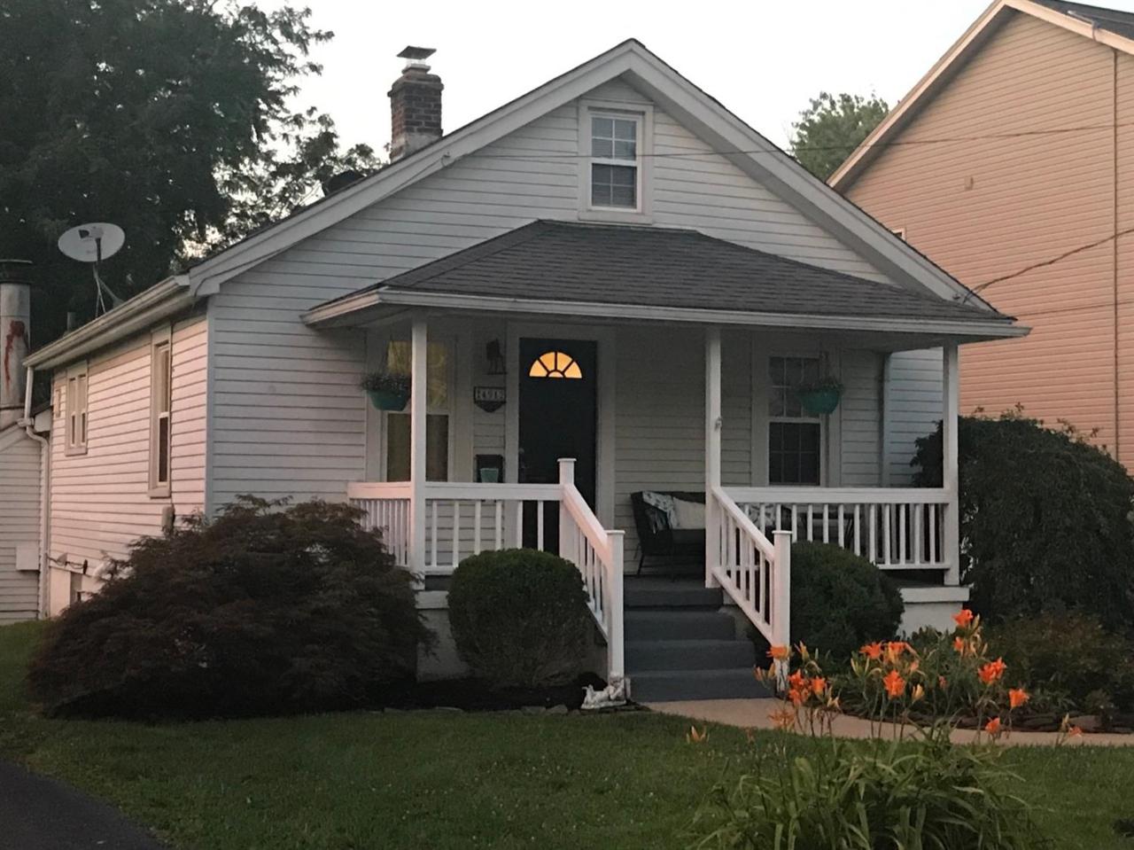 4912 Myrtle Avenue - Photo 1