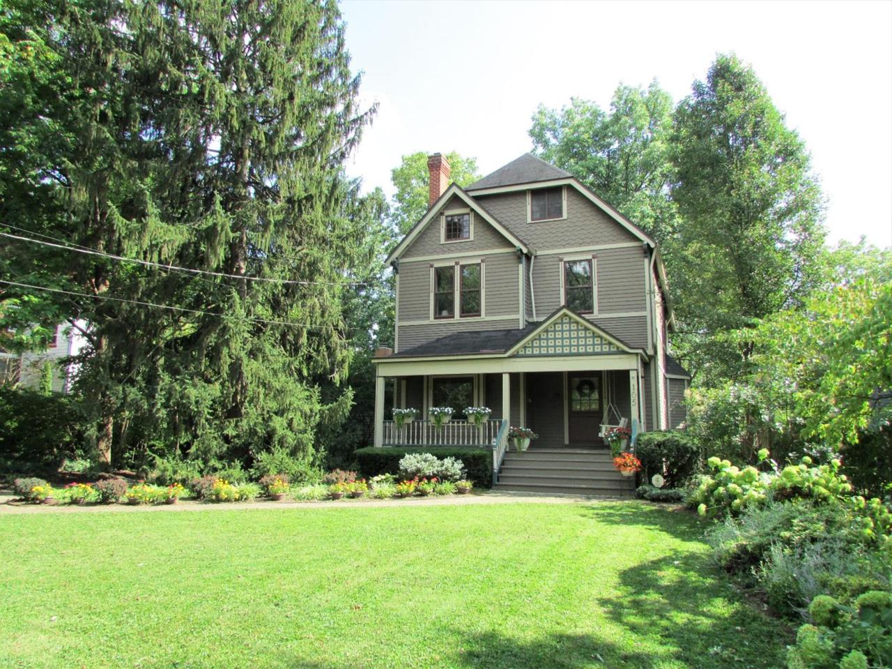 105 Mills Avenue - Photo 1