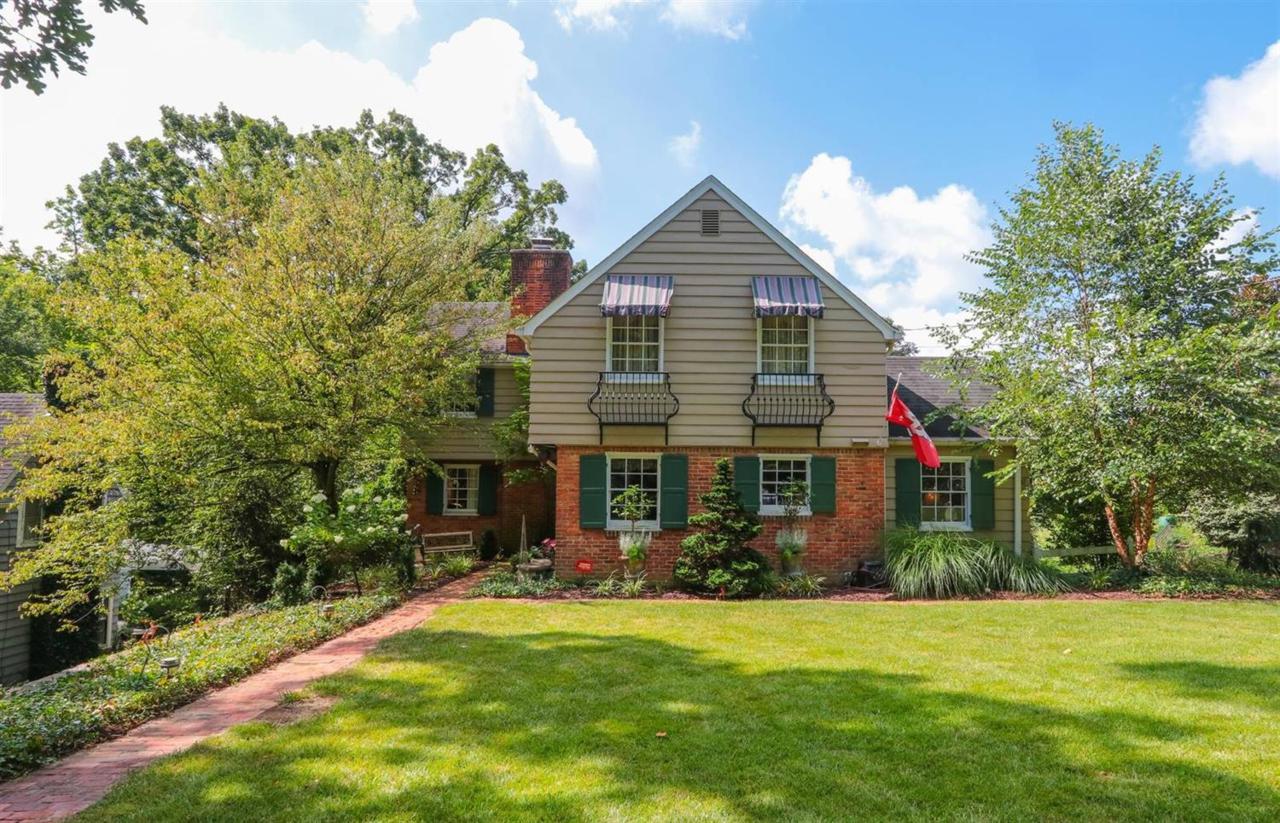 77 Hill Lane - Photo 1