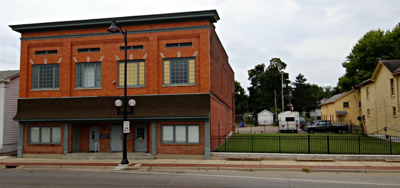 553-557 Main Street - Photo 1
