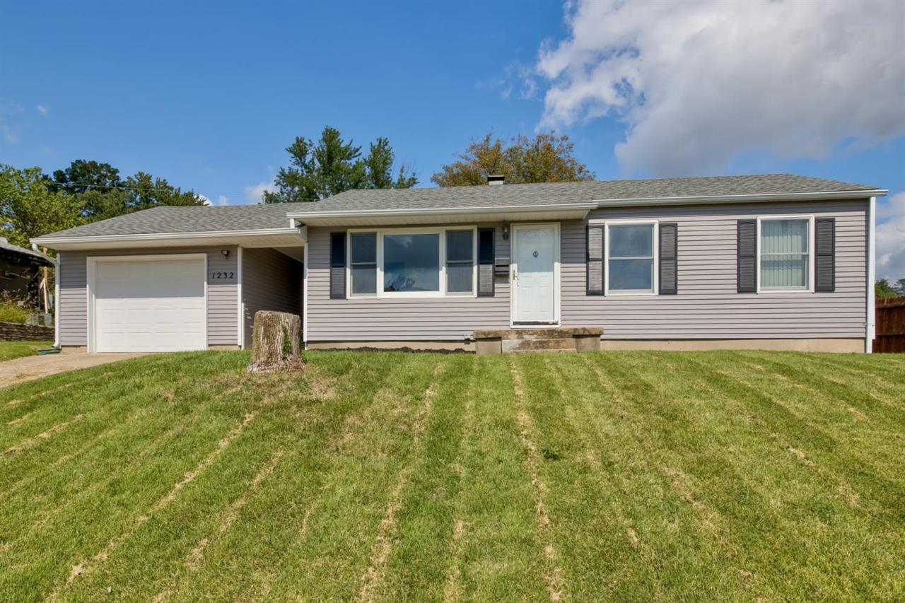 1232 Southern Hills Boulevard - Photo 1