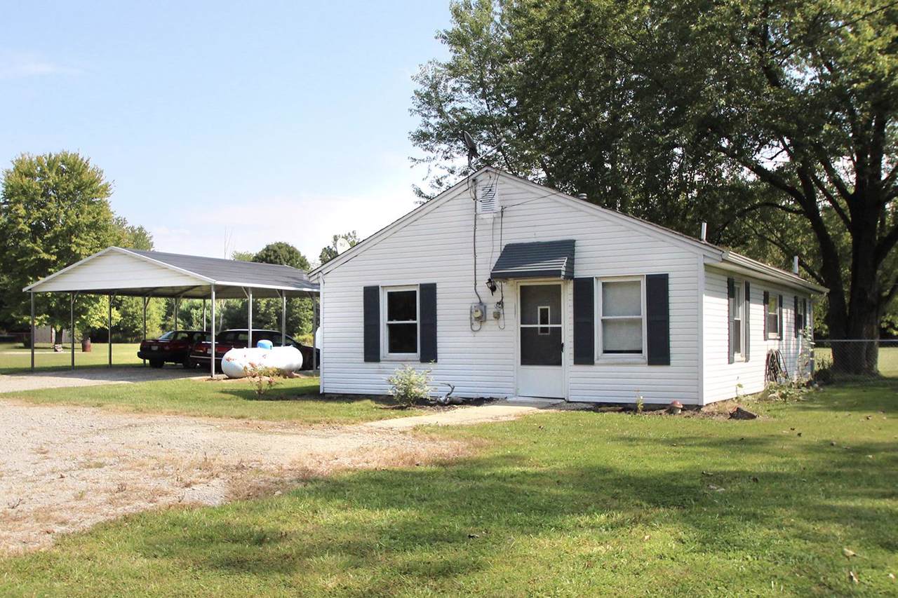 5564 Newtonsville Hutchinson Road - Photo 1