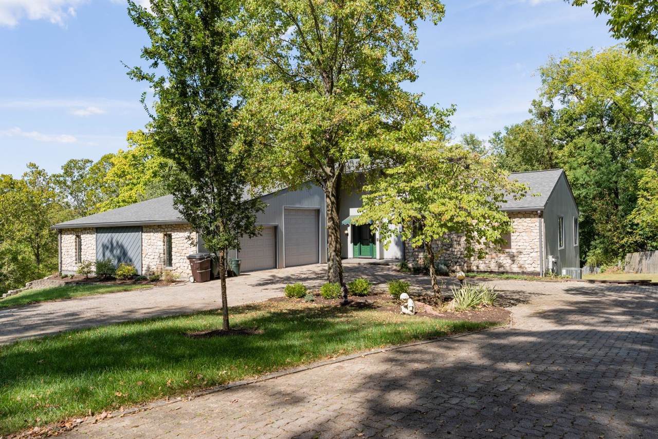760 Wards Corner Road - Photo 1