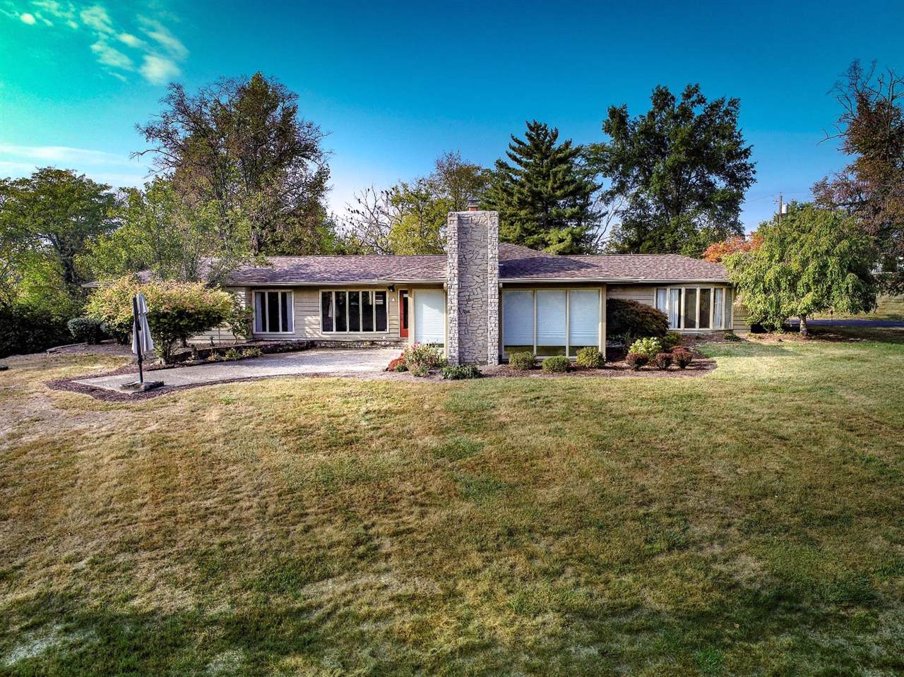 1390 Southern Hills Boulevard - Photo 1