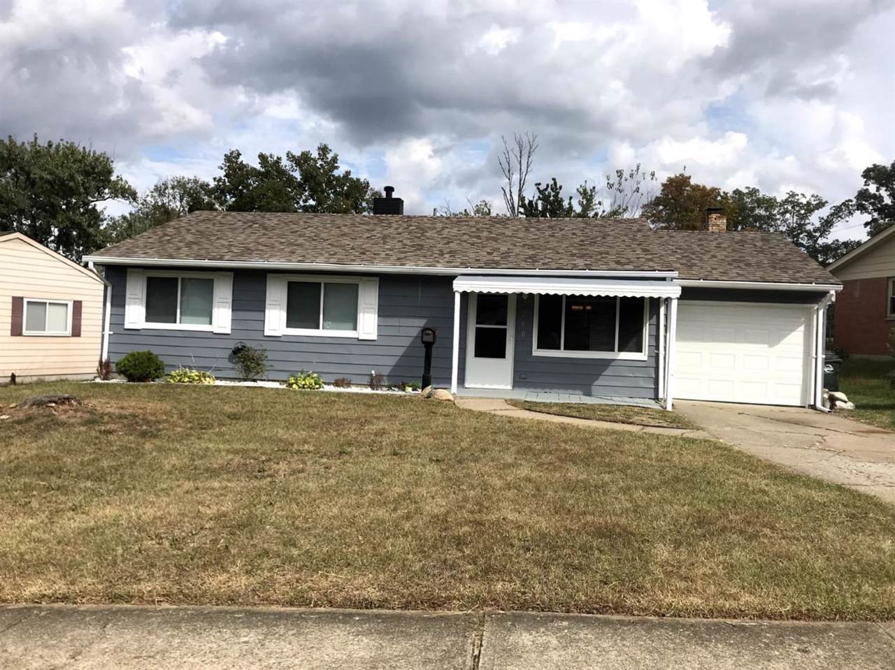 2200 Sunset Drive - Photo 1