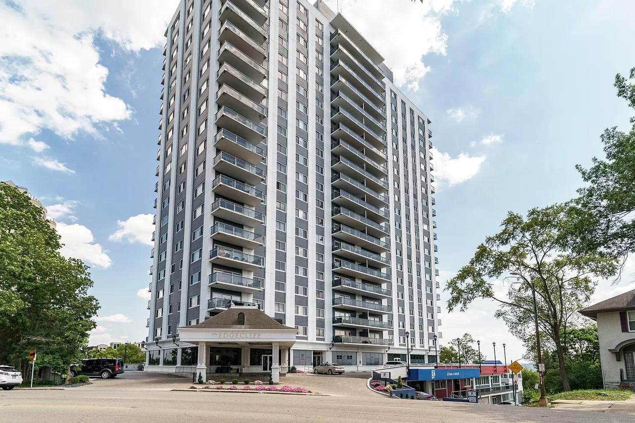 2200 Victory Parkway - Photo 1