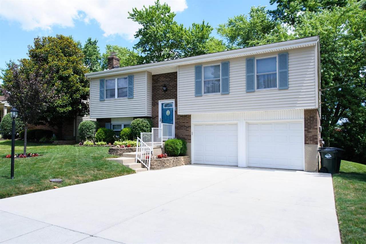 544 Morrvue Drive - Photo 1
