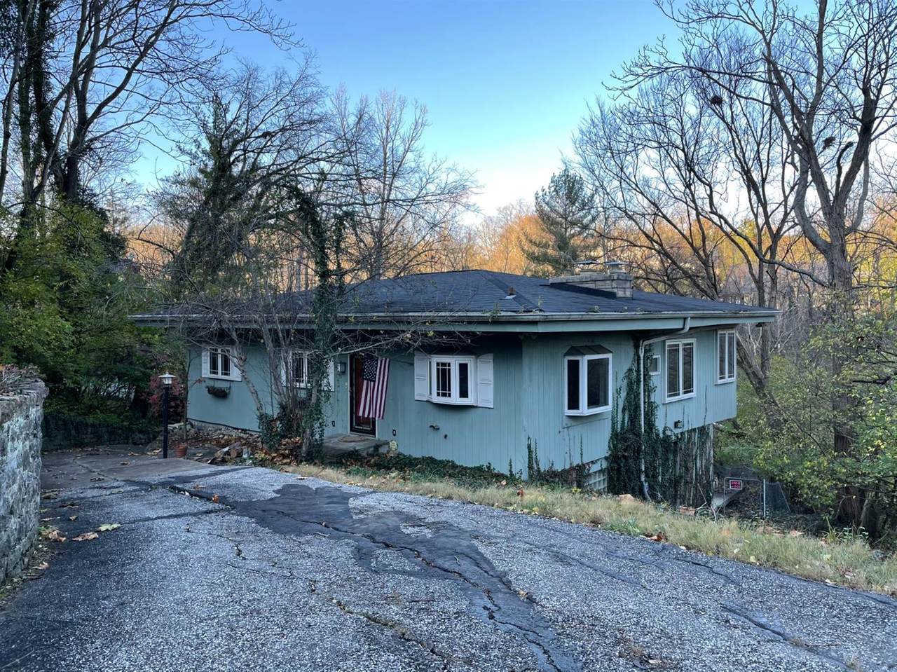 2938 Lower Grandin Road - Photo 1
