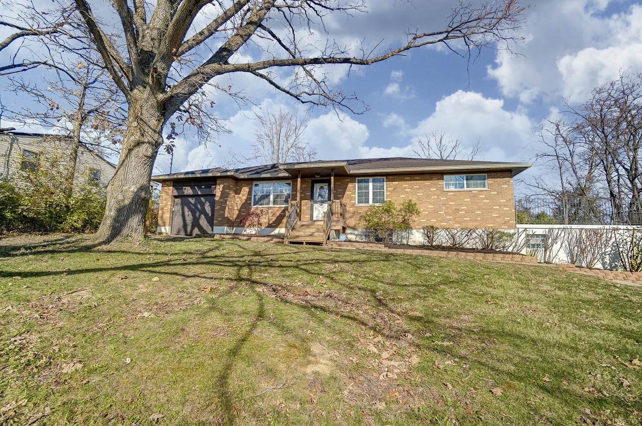 8951 Eaglecreek Road - Photo 1