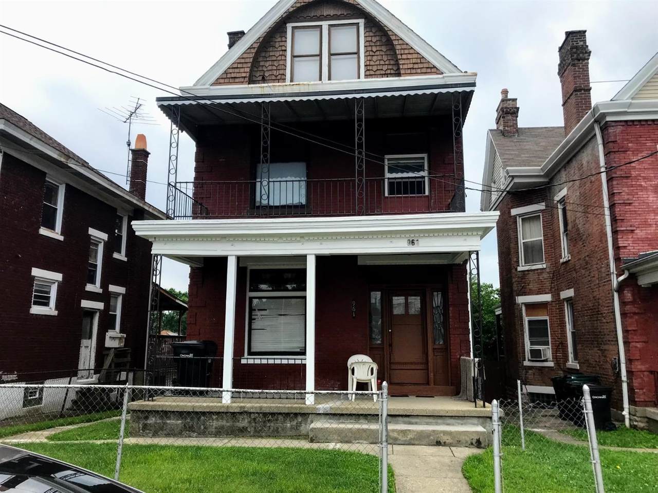 961 Enright Avenue - Photo 1