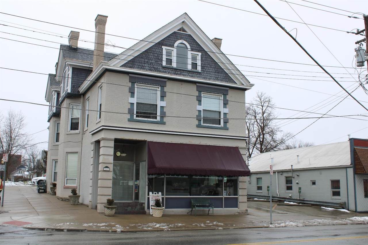 3661 Paxton Avenue - Photo 1