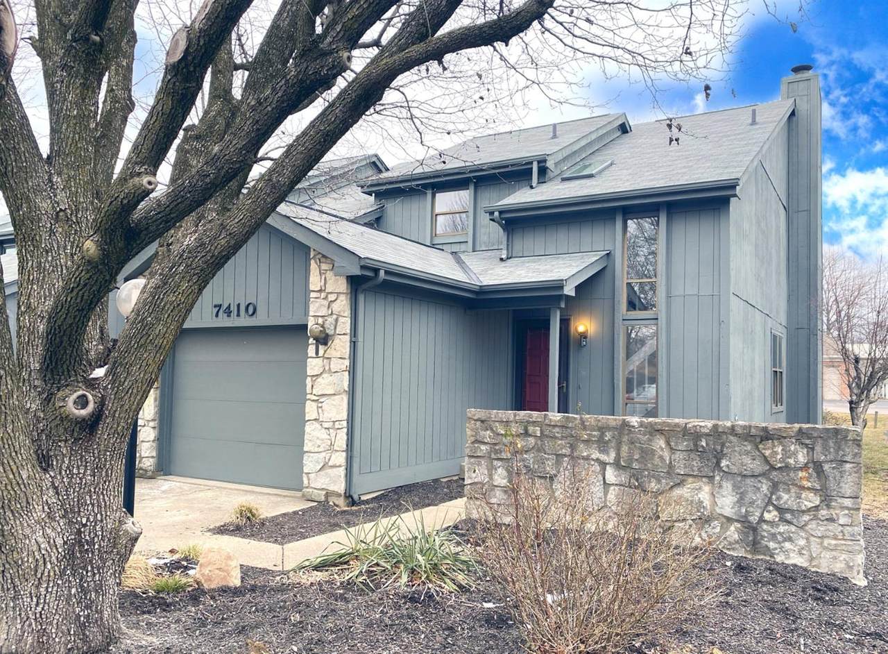 7410 Timberview Drive - Photo 1