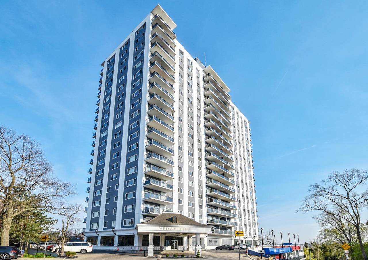 2200 Victory Parkway - Photo 1
