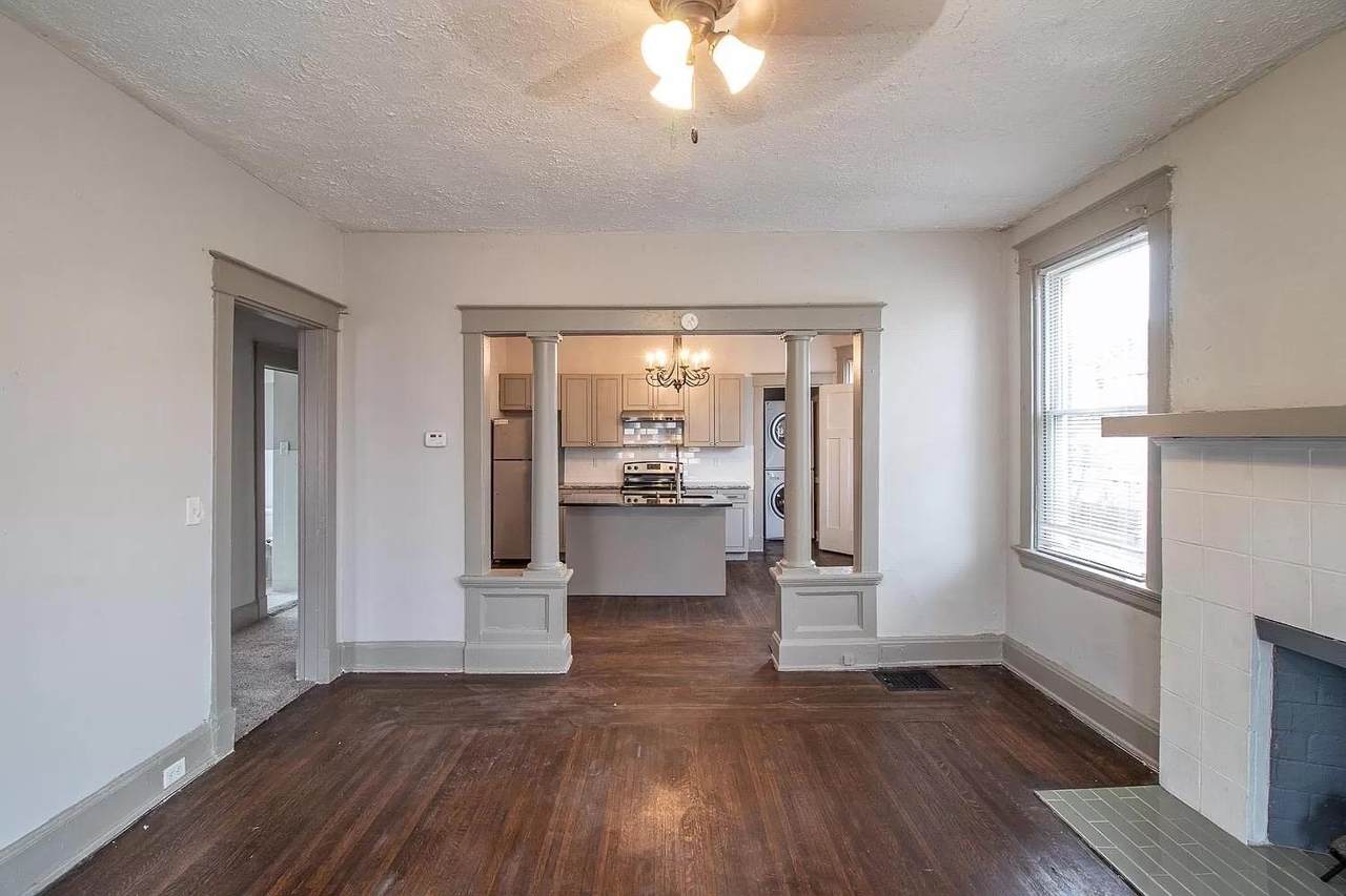 3309 Eighth St - Photo 1