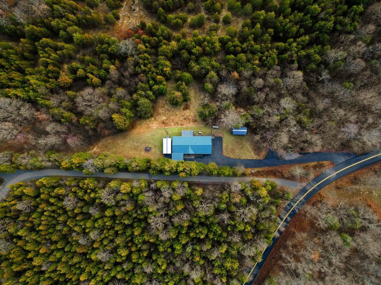 1396 Louisville Rd - Photo 1