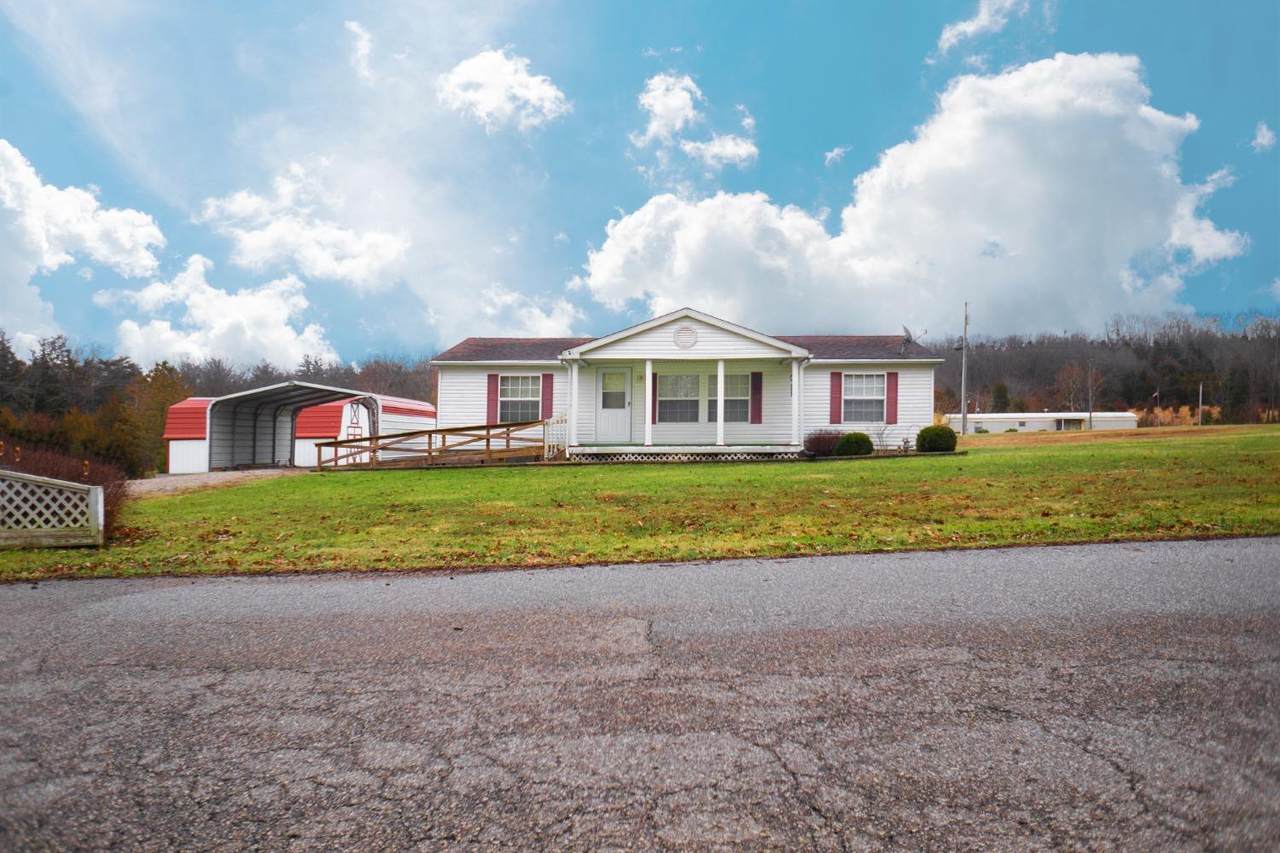 1204 Logans Ln - Photo 1