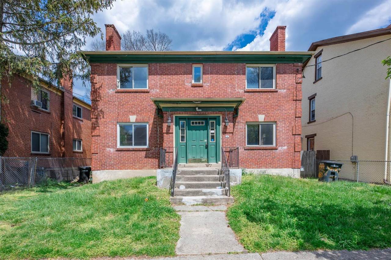 1220 Laidlaw Avenue - Photo 1