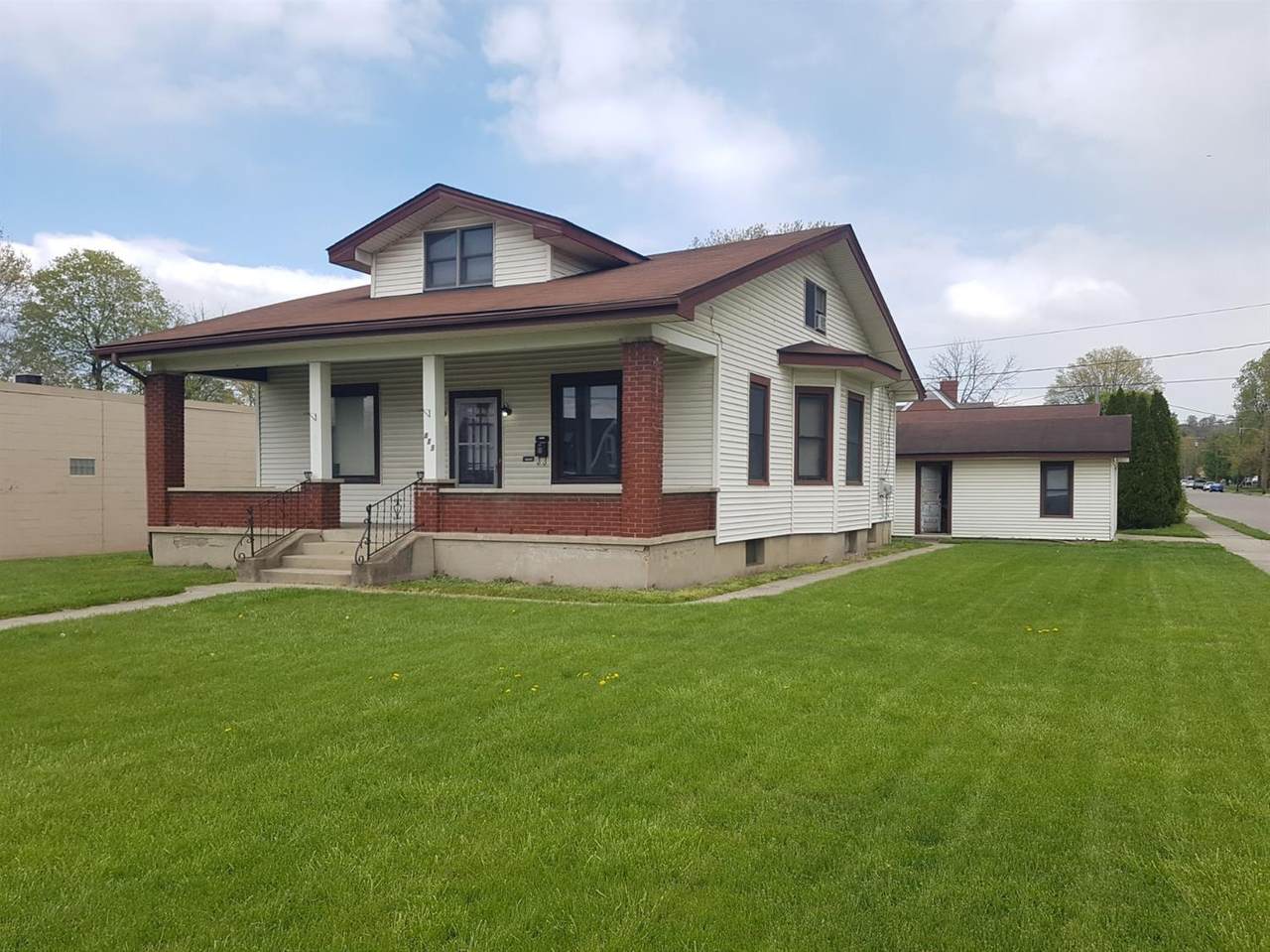 615 Harrison Avenue - Photo 1