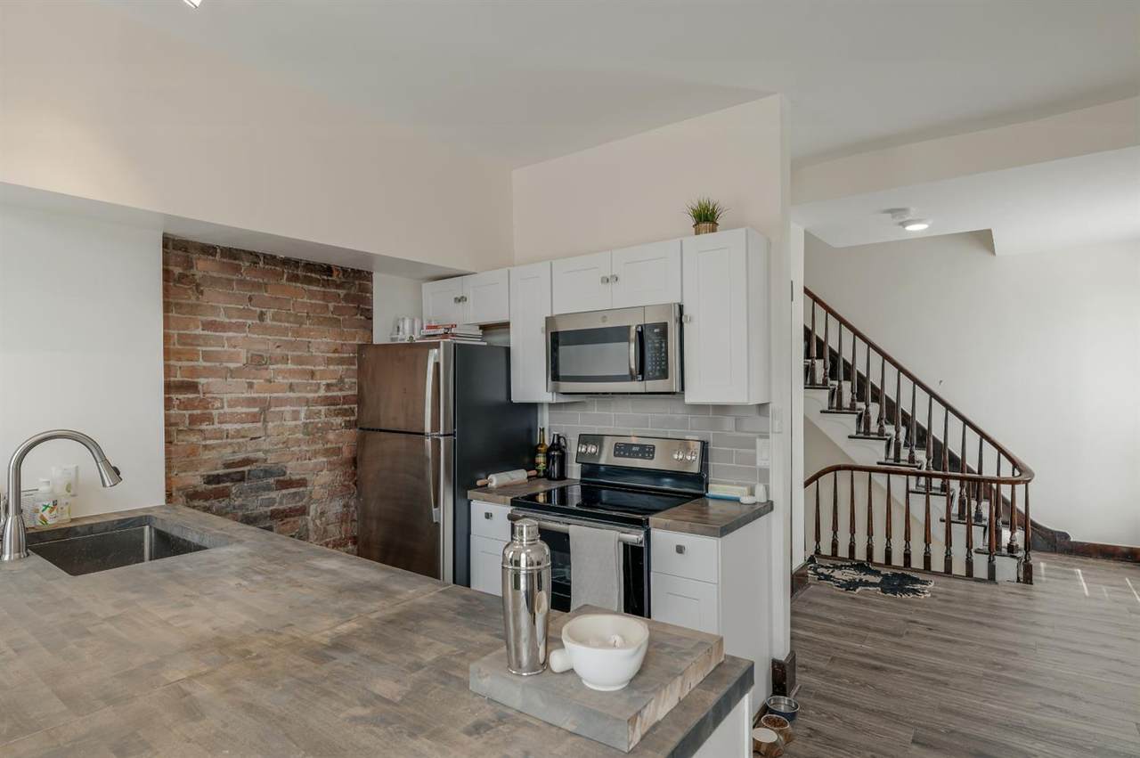 1800 Freeman Avenue - Photo 1