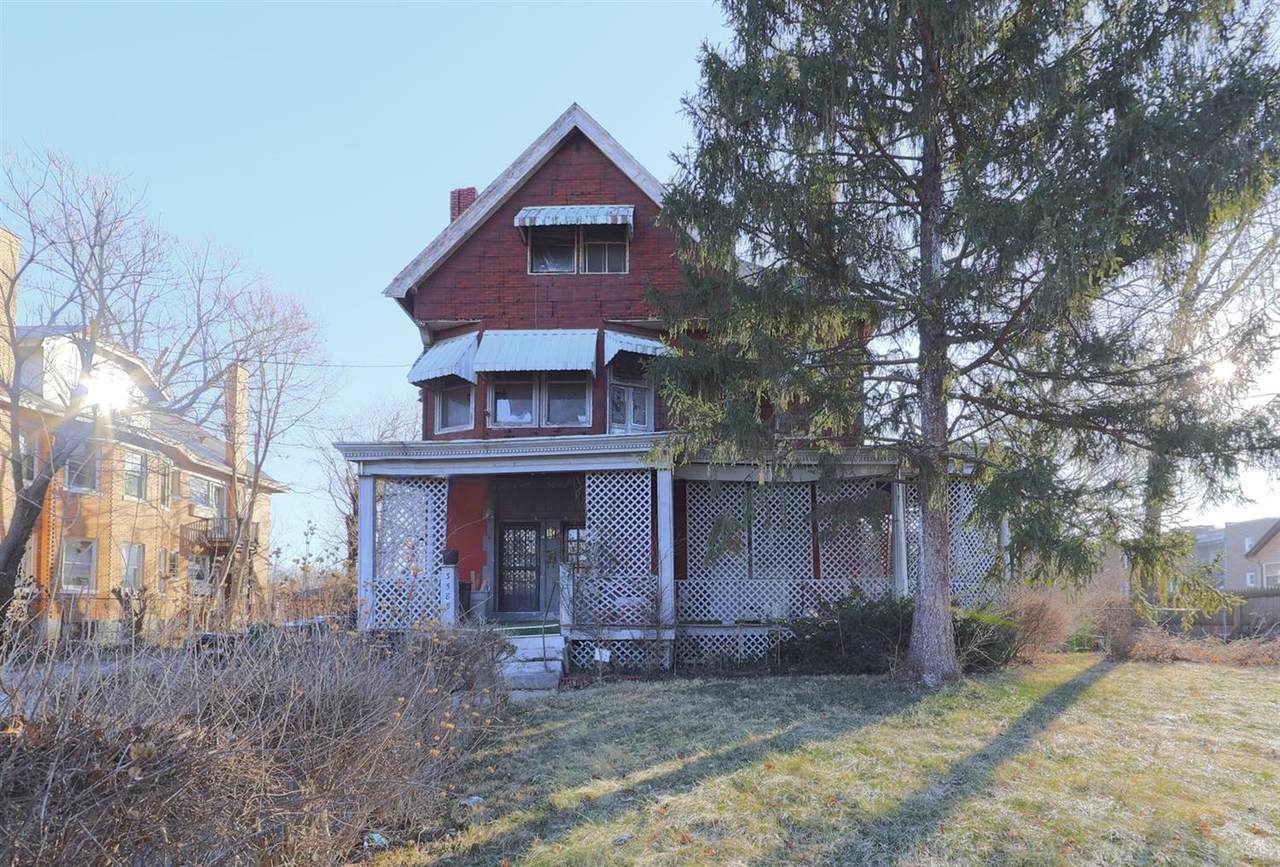 3588 Washington Avenue - Photo 1