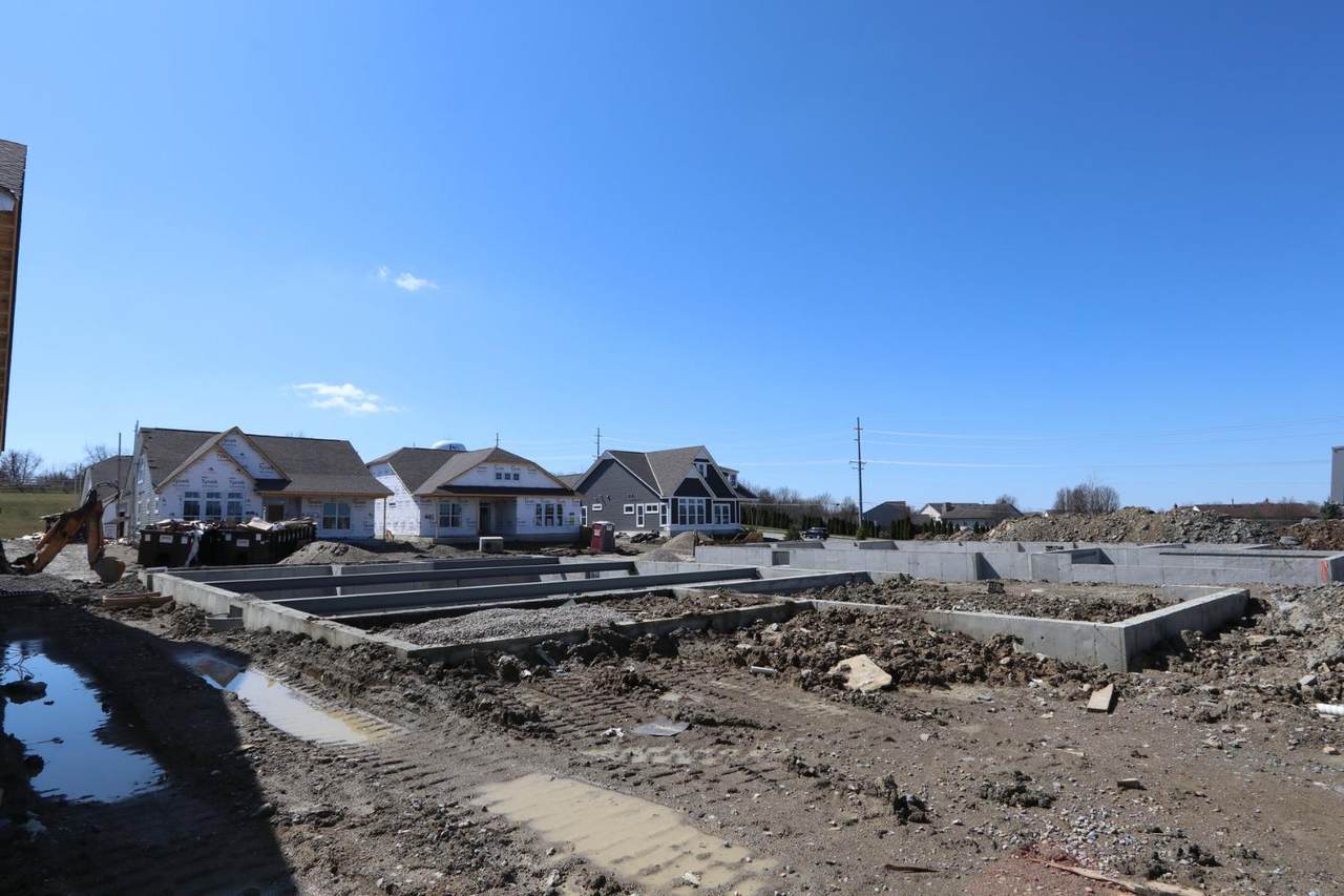 4998 Arena Court - Photo 1