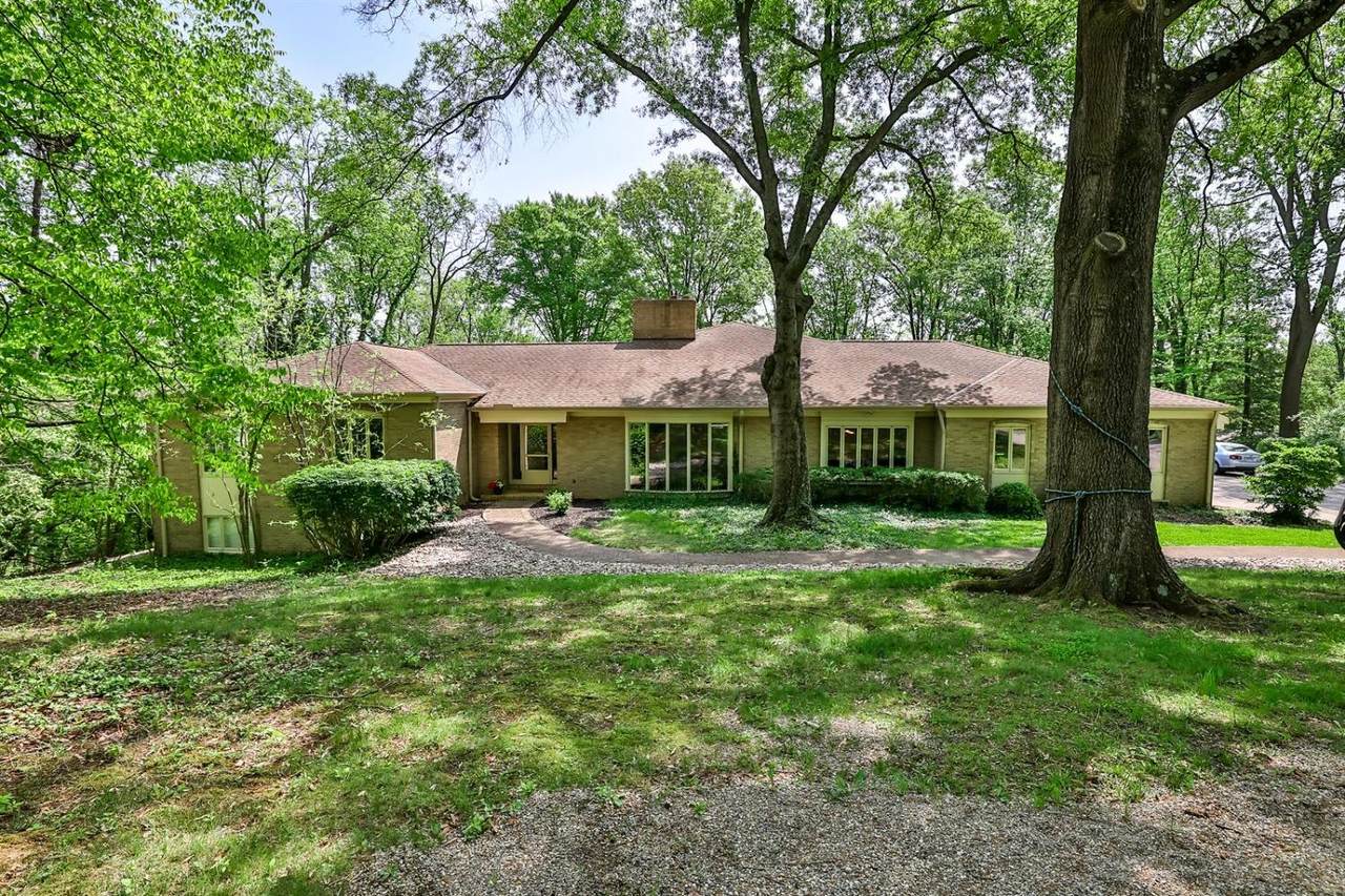 330 Whitthorne Drive - Photo 1