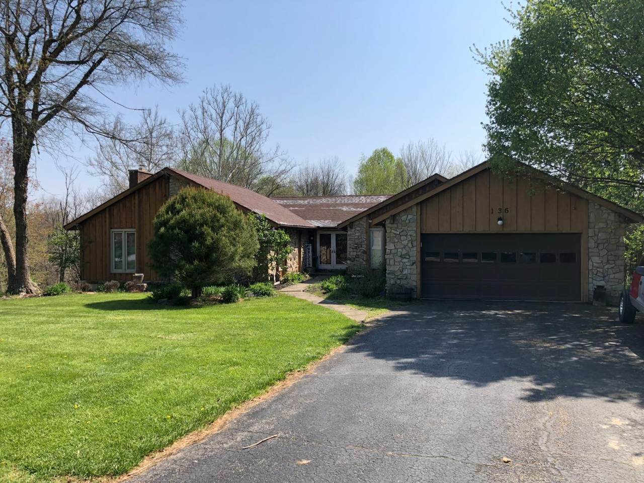 136 Meadow Lane - Photo 1