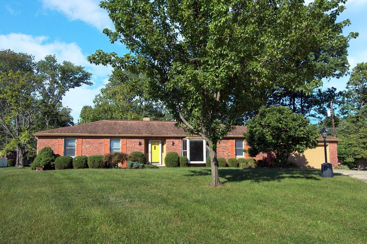 7711 Blue Spruce Court - Photo 1
