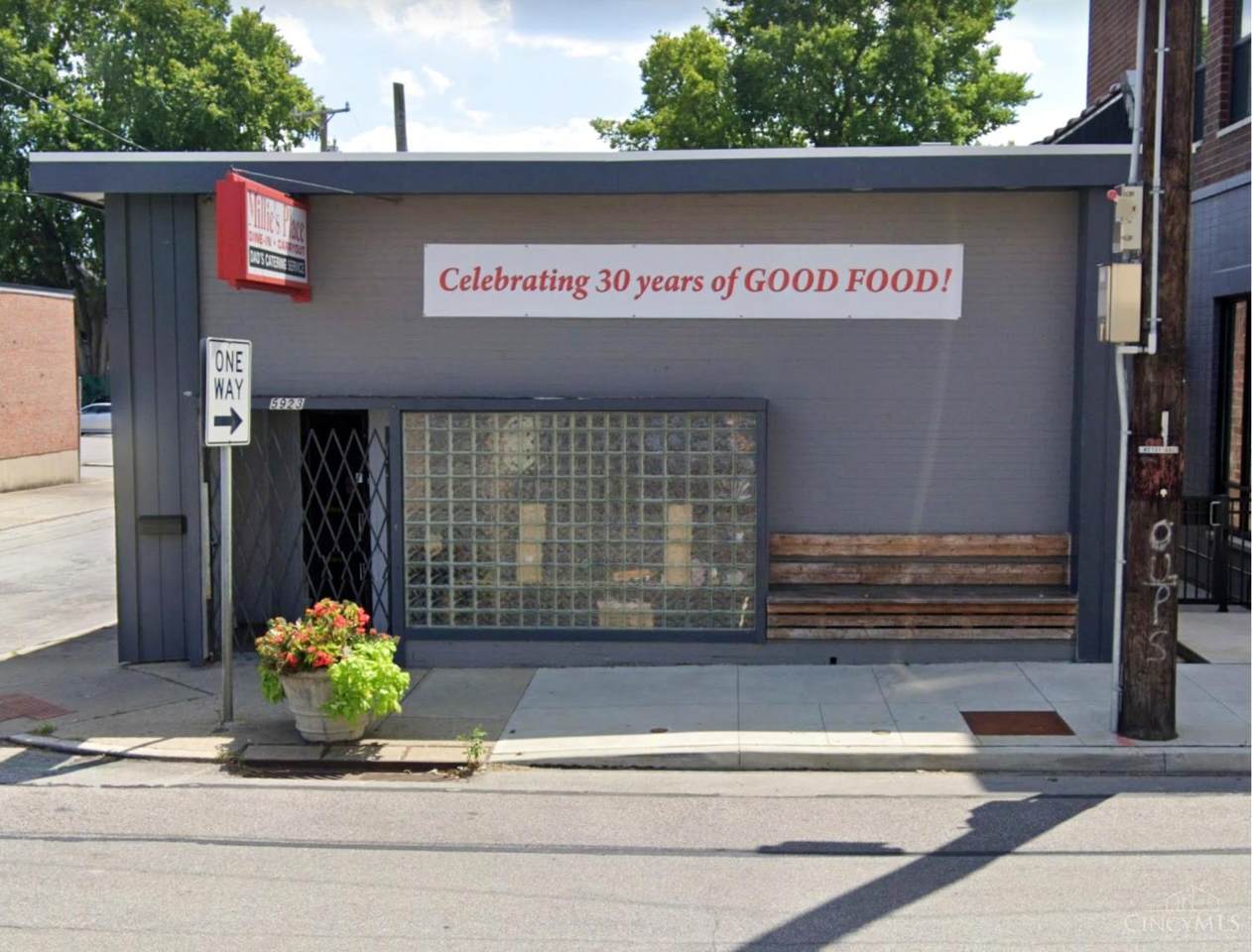 5923 Madison Road - Photo 1