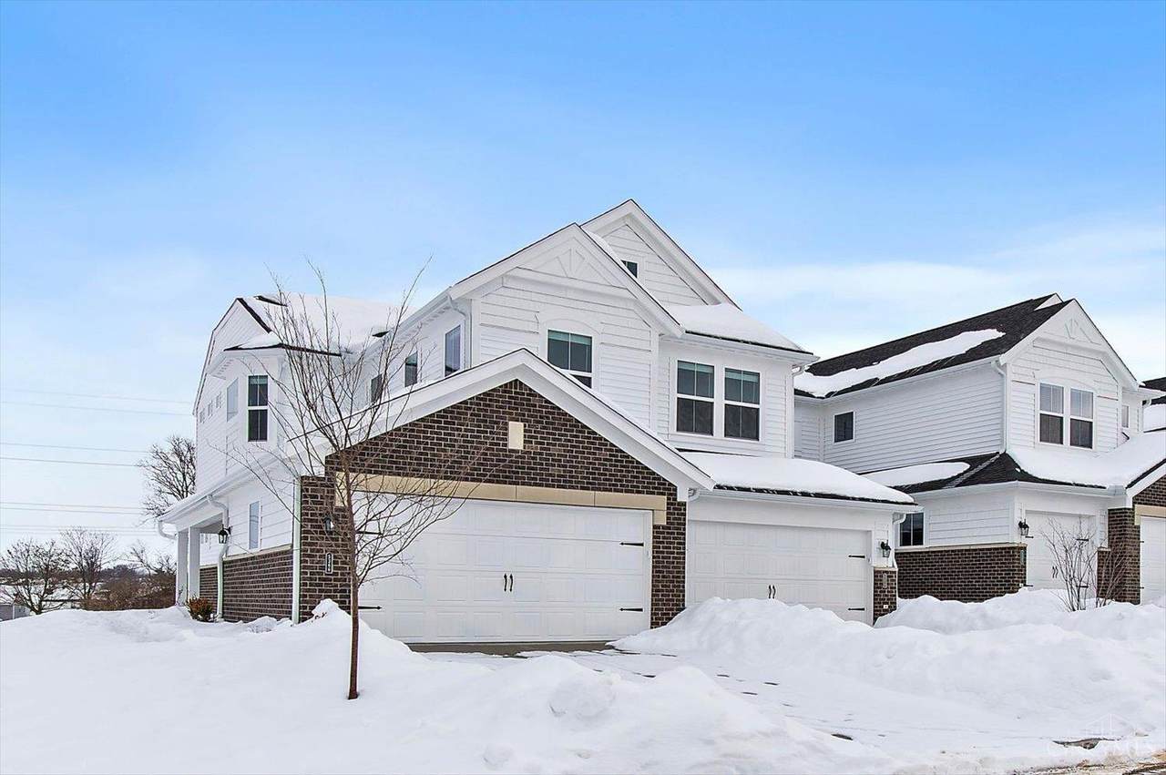 5366 Augusta Drive - Photo 1