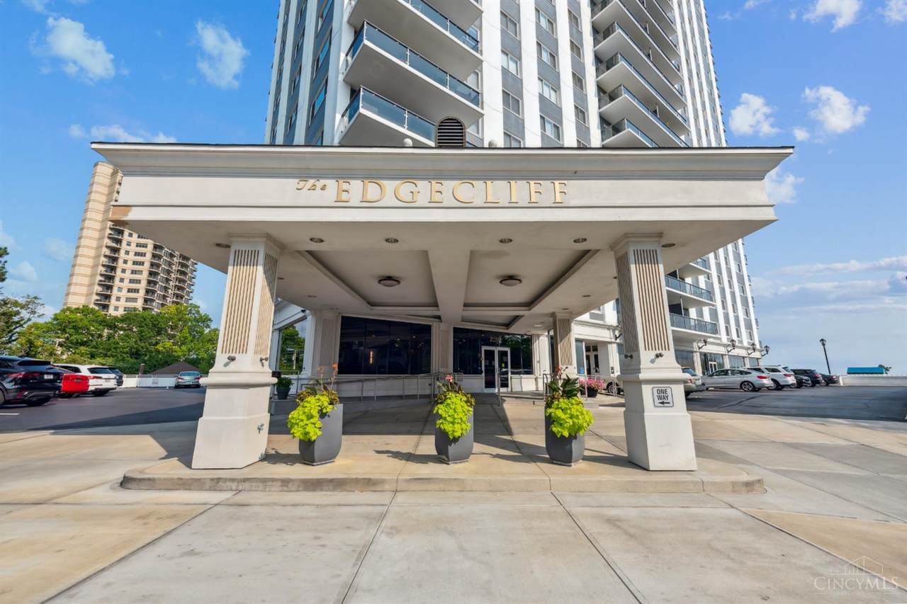 2200 Victory Parkway - Photo 1