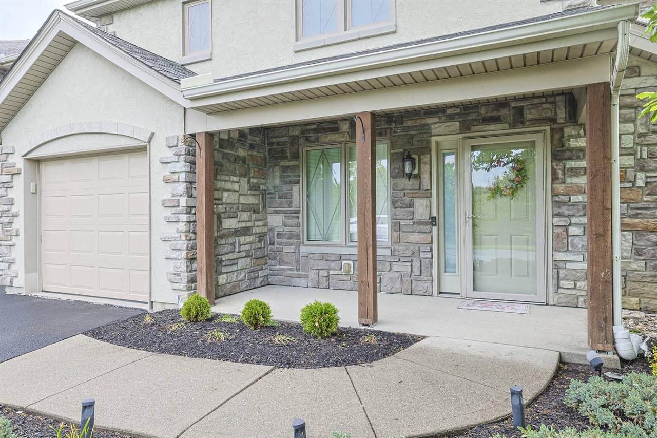 206 Edinburgh Lane - Photo 1