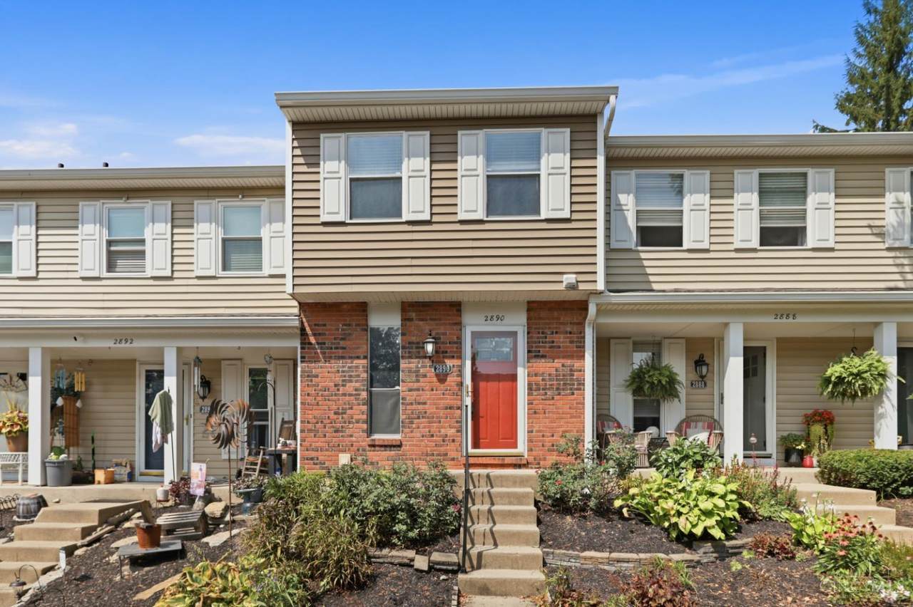 2890 Millbank Row - Photo 1