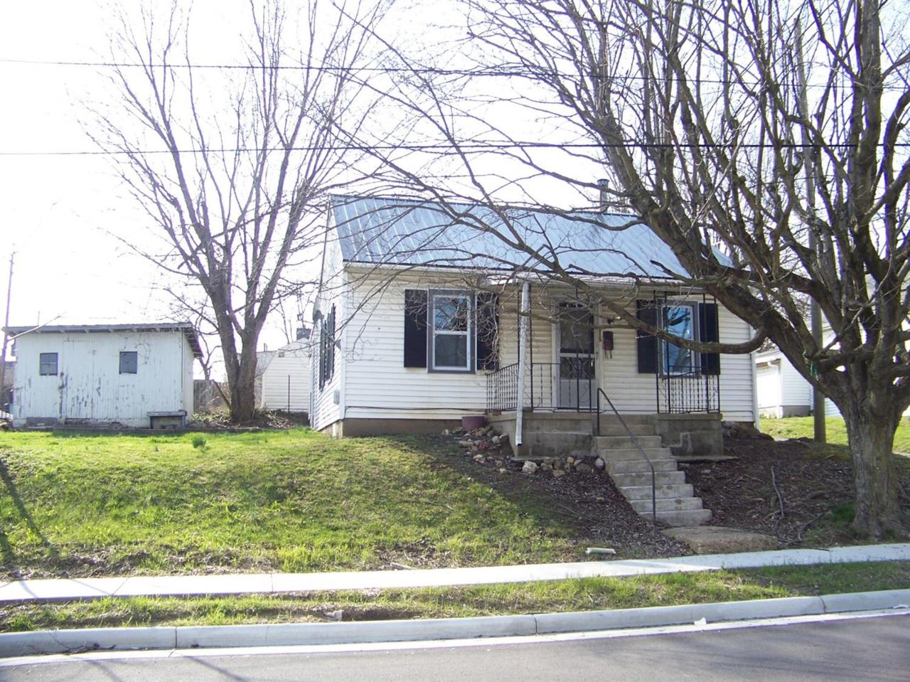 315 East Street - Photo 1