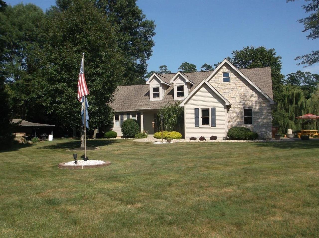 5 Mohican Cove - Photo 1
