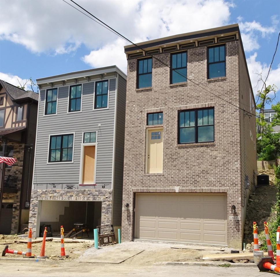 421 Stanley Avenue - Photo 1