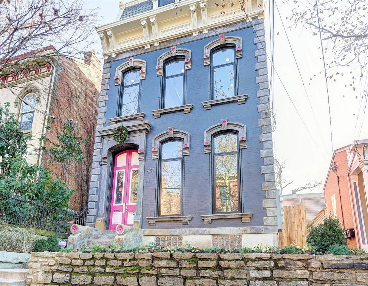 433 Clark Street - Photo 1