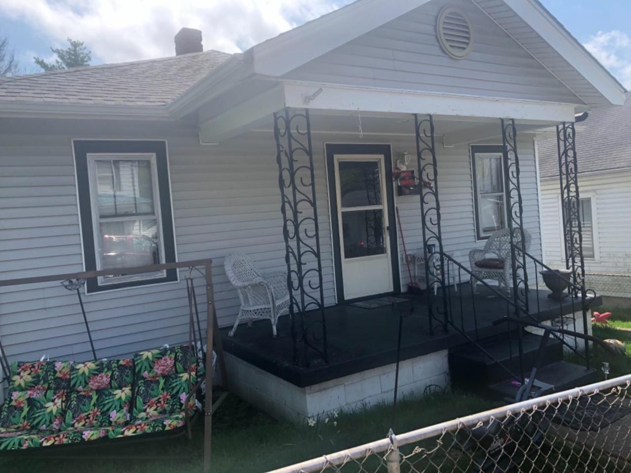 214 Starr Avenue - Photo 1
