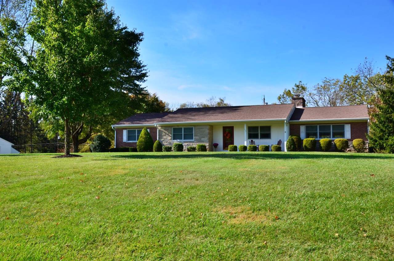 111 Sunset Boulevard - Photo 1