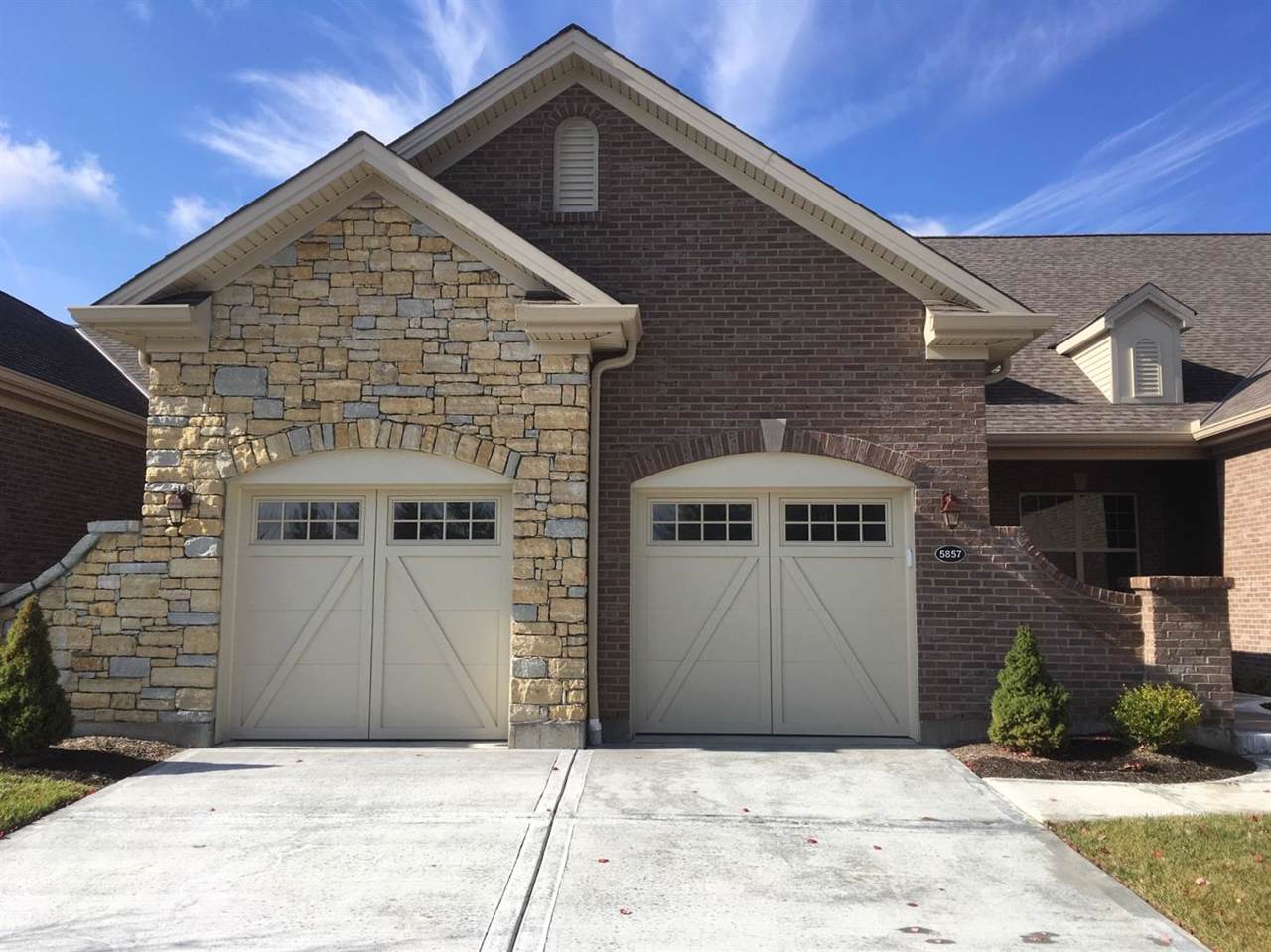 5857 Springview Circle - Photo 1